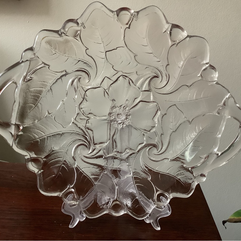 Mid-Century Indiana Pressed Glass "Wild Rose" Serving Plate with Handles|MCM